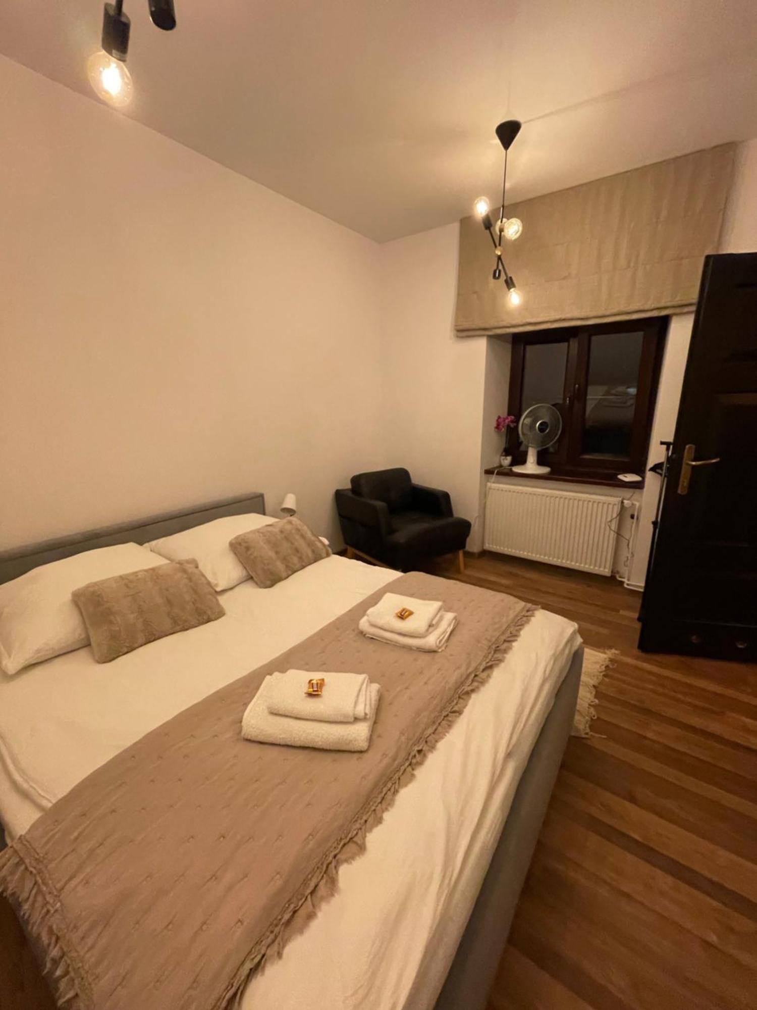 Apartamenty Luczkowskiego Z Widokiem Na Studnie 2 Chelm Bagian luar foto