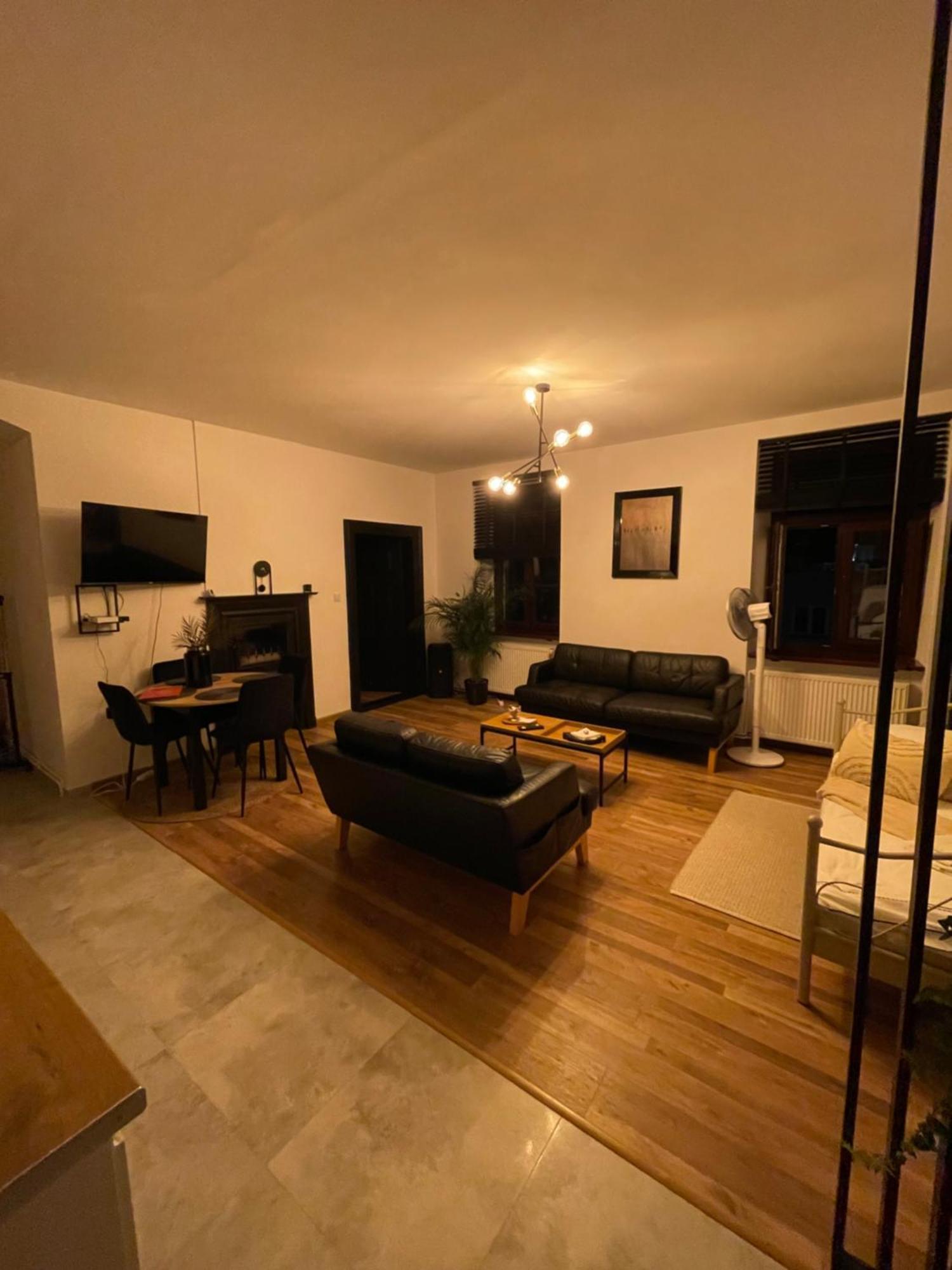 Apartamenty Luczkowskiego Z Widokiem Na Studnie 2 Chelm Bagian luar foto