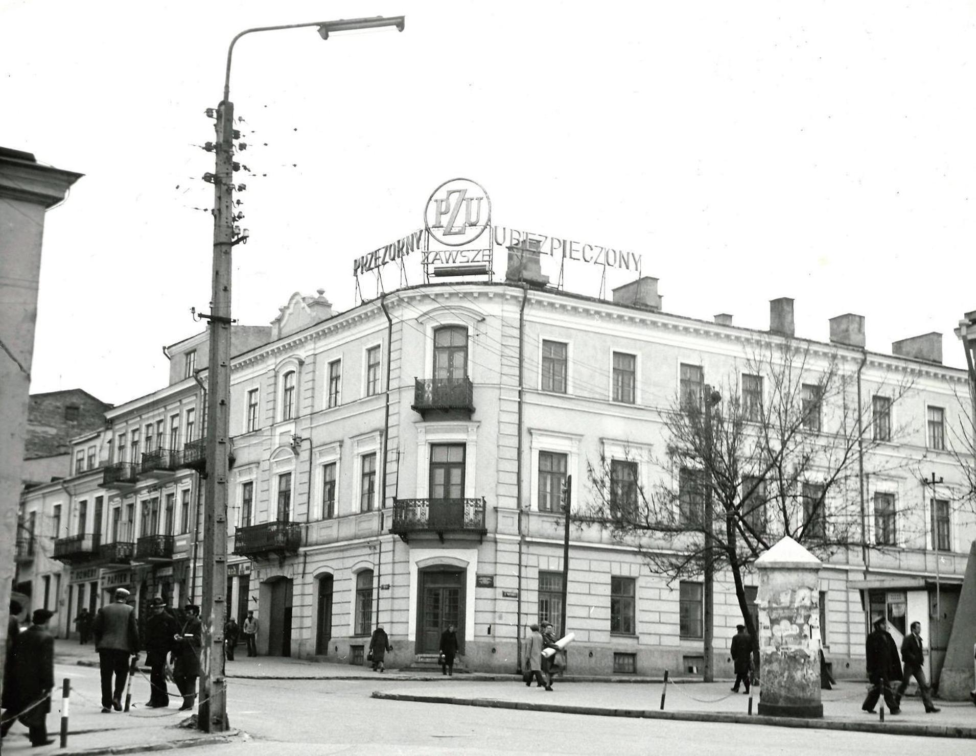 Apartamenty Luczkowskiego Z Widokiem Na Studnie 2 Chelm Bagian luar foto