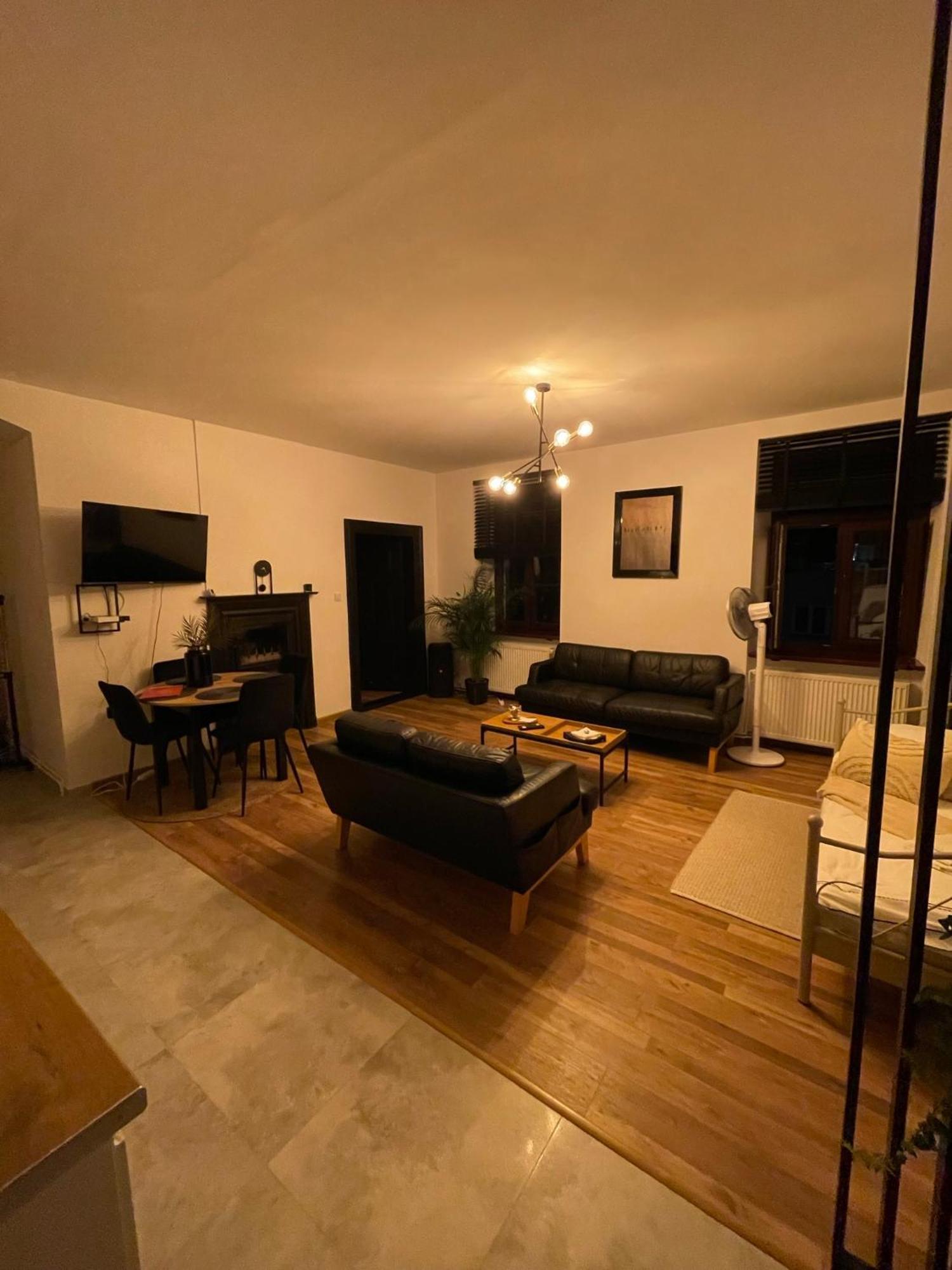 Apartamenty Luczkowskiego Z Widokiem Na Studnie 2 Chelm Bagian luar foto